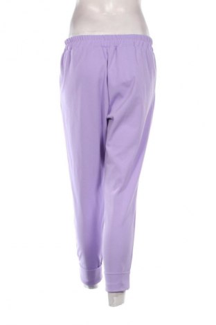 Дамски панталон Unbranded, Размер M, Цвят Лилав, Цена 15,00 €