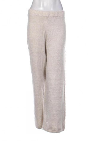 Дамски панталон Unbranded, Размер M, Цвят Бежов, Цена 9,20 €