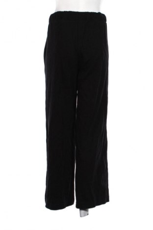 Dámské kalhoty  United Colors Of Benetton, Velikost XL, Barva Černá, Cena  599,00 Kč