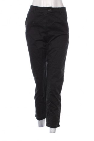 Pantaloni de femei United Colors Of Benetton, Mărime S, Culoare Negru, Preț 40,99 Lei