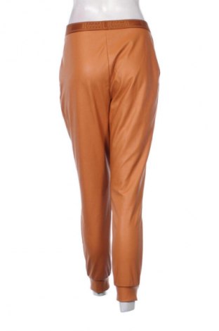 Pantaloni de femei Wolford, Mărime S, Culoare Portocaliu, Preț 455,31 Lei