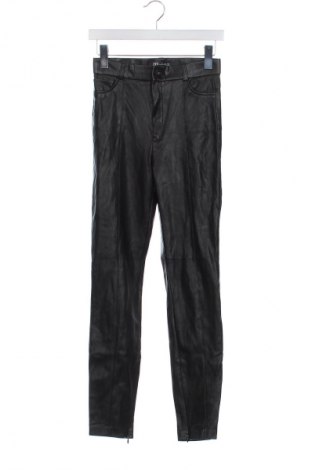 Pantaloni de femei Zara, Mărime S, Culoare Negru, Preț 78,20 Lei