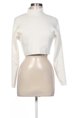 Damenpullover Bershka, Größe S, Farbe Weiß, Preis € 14,77
