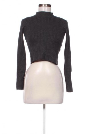 Damski sweter Bershka, Rozmiar S, Kolor Szary, Cena 79,15 zł