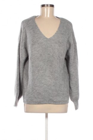 Damenpullover Clockhouse, Größe S, Farbe Grau, Preis 14,82 €