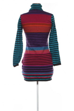 Дамски пуловер H&M Divided, Размер M, Цвят Многоцветен, Цена 4,09 €