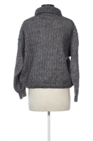 Damski sweter Naheva, Rozmiar M, Kolor Szary, Cena 45,99 zł