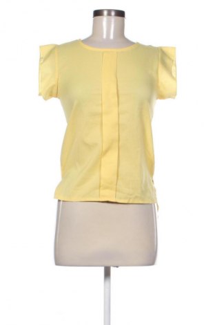 Γυναικείο τοπ Liva Girl, Μέγεθος S, Χρώμα Κίτρινο, Τιμή 15,00 €