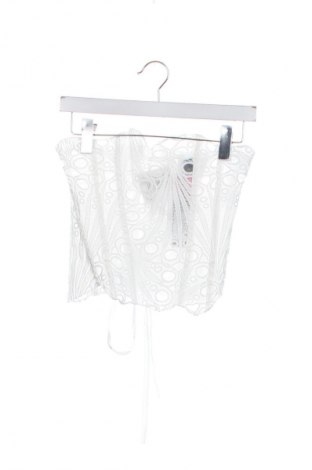 Γυναικείο τοπ Pretty Little Thing, Μέγεθος XS, Χρώμα Λευκό, Τιμή 23,53 €