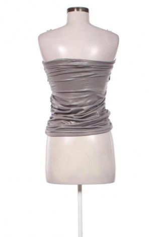 Γυναικείο τοπ Pull&Bear, Μέγεθος M, Χρώμα Πολύχρωμο, Τιμή 15,00 €