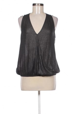 Дамски топ Stradivarius, Размер L, Цвят Сив, Цена 14,74 €