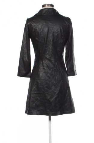 Дамско кожено палто Reserved, Размер S, Цвят Черен, Цена 109,92 €