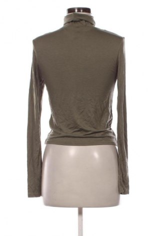 Дамско полo H&M Divided, Размер M, Цвят Зелен, Цена 6,13 €