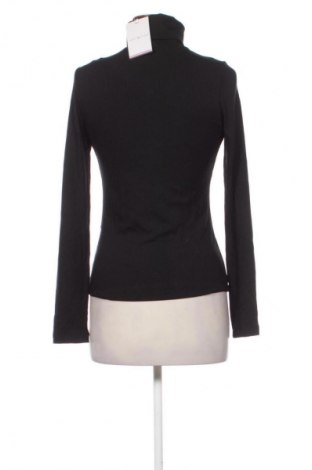 Dámský rolák Tommy Hilfiger, Velikost M, Barva Černá, Cena  1 099,00 Kč