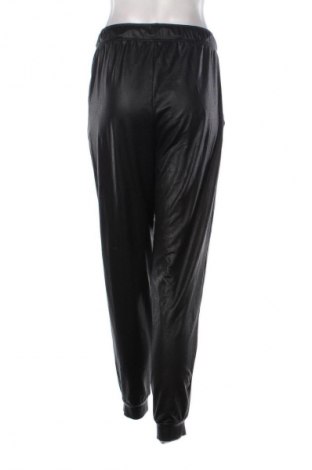 Pantaloni trening de femei Calzedonia, Mărime XL, Culoare Negru, Preț 205,00 Lei