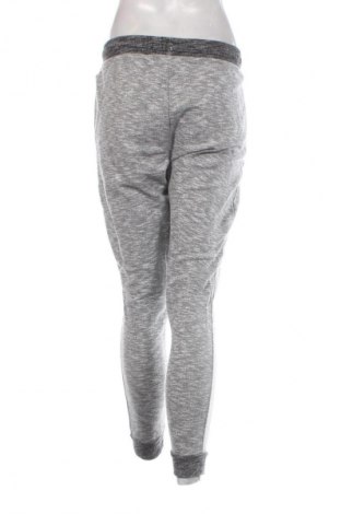Дамско спортно долнище Clockhouse, Размер L, Цвят Сив, Цена 14,77 €