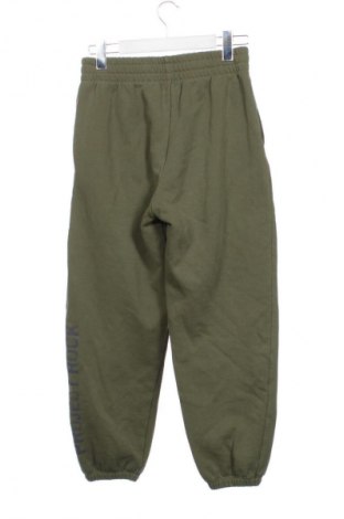 Дамско спортно долнище Under Armour, Размер XS, Цвят Зелен, Цена 16,36 €