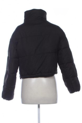 Geacă de femei Bershka, Mărime XS, Culoare Negru, Preț 131,99 Lei