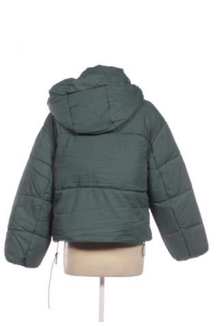 Дамско яке Bershka, Размер M, Цвят Зелен, Цена 30,16 €