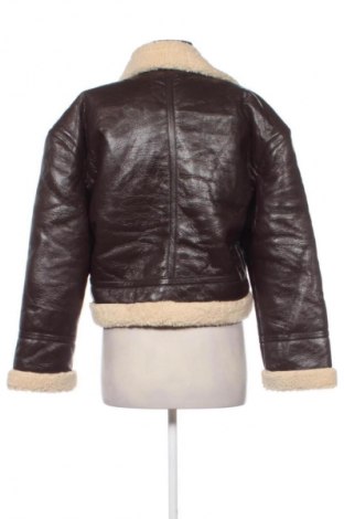 Geacă de femei Pull&Bear, Mărime M, Culoare Maro, Preț 294,99 Lei