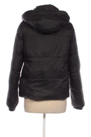 Дамско яке Vero Moda, Размер M, Цвят Черен, Цена 17,89 €