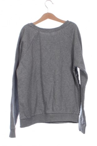 Παιδική μπλούζα United Colors Of Benetton, Μέγεθος 12-13y/ 158-164 εκ., Χρώμα Γκρί, Τιμή 12,00 €