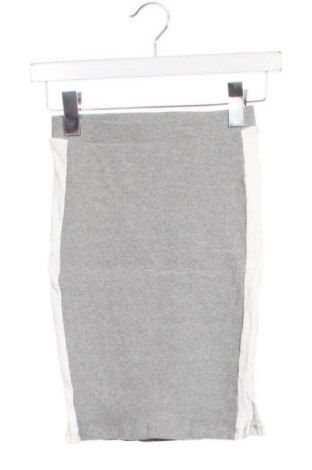 Kinderrock Reserved, Größe 10-11y/ 146-152 cm, Farbe Grau, Preis € 10,00