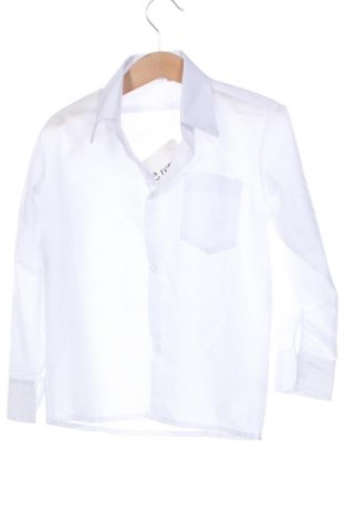 Детска риза Unbranded, Размер 5-6y/ 116-122 см, Цвят Бял, Цена 3,57 €