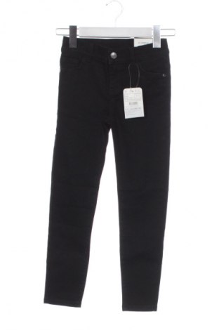 Dětské džíny  LC Waikiki, Velikost 5-6y/ 116-122 cm, Barva Černá, Cena  739,00 Kč