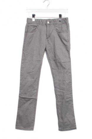 Gyerek farmernadrág United Colors Of Benetton, Méret 12-13y / 158-164 cm, Szín Szürke, Ár 3 309 Ft