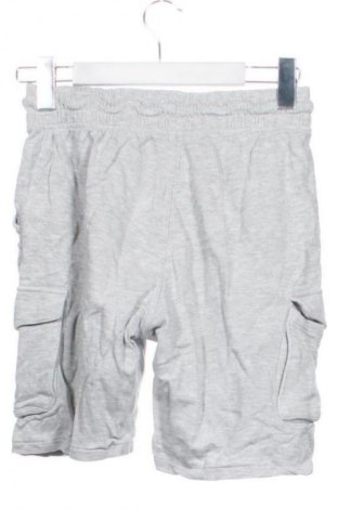 Gyerek rövidnadrág Cubus, Méret 12-13y / 158-164 cm, Szín Szürke, Ár 2 019 Ft