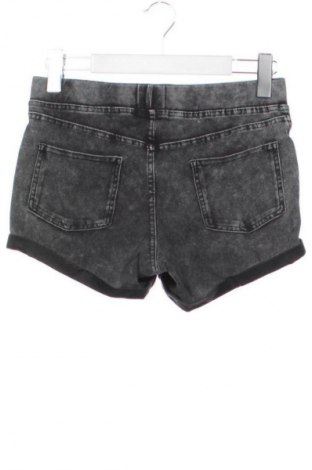 Gyerek rövidnadrág H&M, Méret 15-18y / 170-176 cm, Szín Fekete, Ár 2 399 Ft