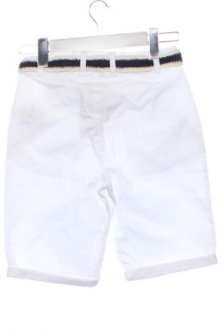 Παιδικό κοντό παντελόνι LC Waikiki, Μέγεθος 9-10y/ 140-146 εκ., Χρώμα Λευκό, Τιμή 12,00 €