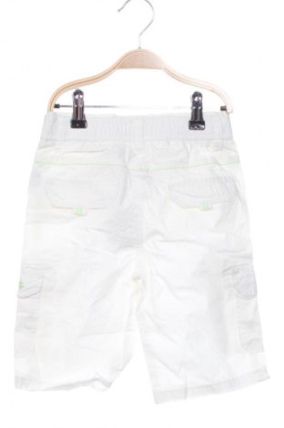 Gyerek rövidnadrág Oviesse, Méret 5-6y / 116-122 cm, Szín Fehér, Ár 2 799 Ft