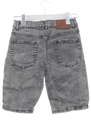 Gyerek rövidnadrág Zara, Méret 12-13y / 158-164 cm, Szín Szürke, Ár 2 729 Ft