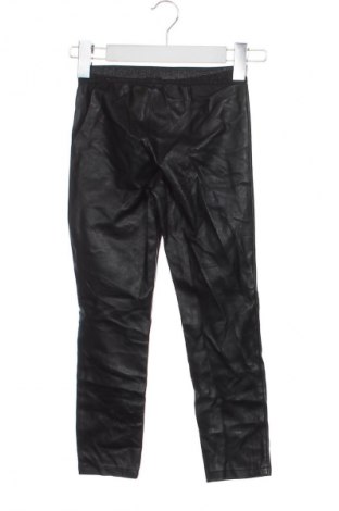 Dětské legíny  United Colors Of Benetton, Velikost 5-6y/ 116-122 cm, Barva Černá, Cena  139,00 Kč