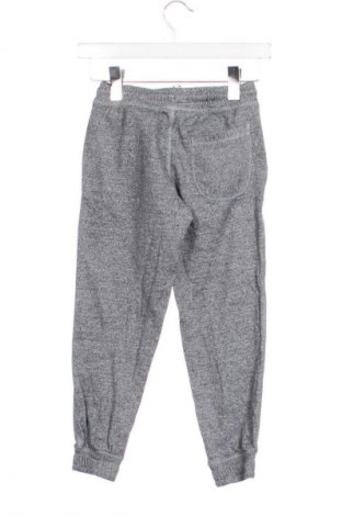 Pantaloni de trening, pentru copii C&A, Mărime 6-7y/ 122-128 cm, Culoare Multicolor, Preț 38,99 Lei