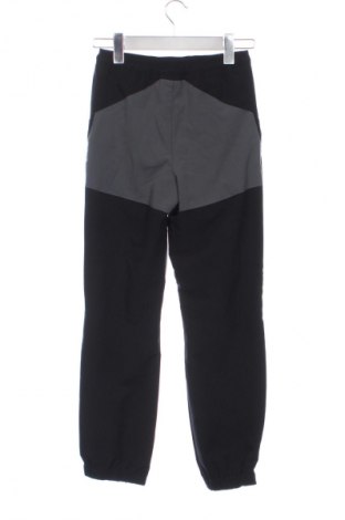 Dziecięce spodnie sportowe Jack Wolfskin, Rozmiar 9-10y/ 140-146 cm, Kolor Czarny, Cena 93,20 zł