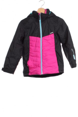 Dětská bunda pro zimní sporty  Wedze, Velikost 9-10y/ 140-146 cm, Barva Vícebarevné, Cena  569,00 Kč