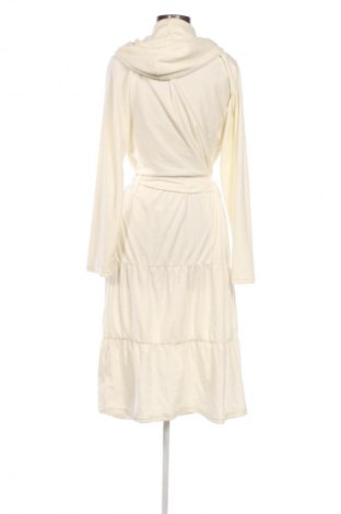 Župan Elle Nor, Velikost L, Barva Bílá, Cena  729,00 Kč