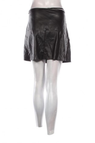 Кожена пола Chiquelle, Размер S, Цвят Черен, Цена 10,73 €