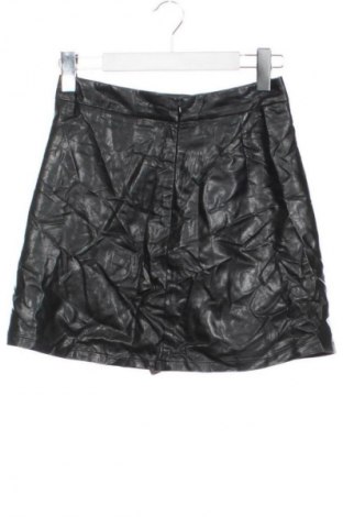 Kožená sukně  NA-KD, Velikost XS, Barva Černá, Cena  189,00 Kč