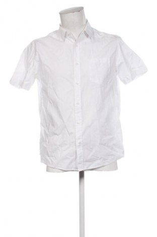 Herrenhemd Royal Class, Größe M, Farbe Weiß, Preis 15,00 €