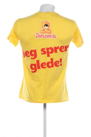 Férfi póló Gildan, Méret M, Szín Sokszínű, Ár 3 919 Ft