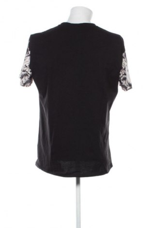 Pánske tričko  Just Cavalli, Veľkosť XXL, Farba Viacfarebná, Cena  84,98 €