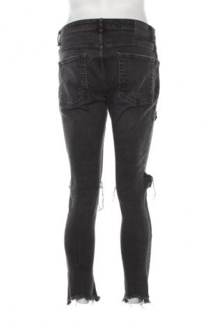 Pánské džíny  Bershka, Velikost M, Barva Černá, Cena  269,00 Kč