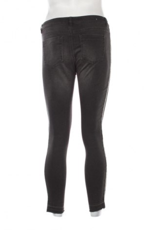 Мъжки дънки United Colors Of Benetton, Размер M, Цвят Сив, Цена 11,24 €