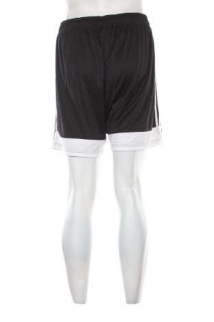 Pantaloni scurți de bărbați Adidas, Mărime L, Culoare Multicolor, Preț 86,99 Lei