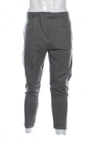 Męskie spodnie Bershka, Rozmiar M, Kolor Szary, Cena 47,99 zł