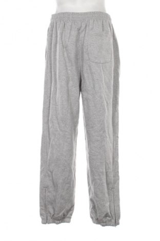 Мъжко поларено долнище Urban Classics, Размер XL, Цвят Сив, Цена 12,27 €